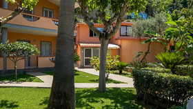 Hotel Villaggio Old River