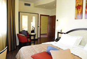 Gullo Hotel
