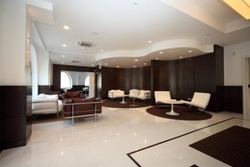 E' Hotel