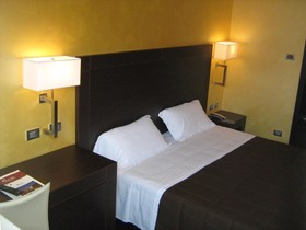 E' Hotel