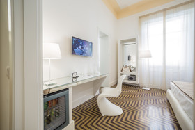 Home Boutique Luxury Design