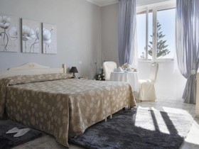 Hotel Mediterraneo