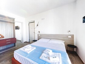 Perla Blu Tropea