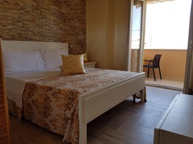 La Perla Del Tirreno