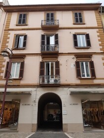 Arterrima House Gallery
