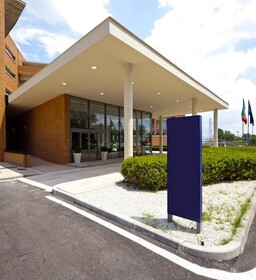 Inn Naples Airport