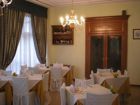 Cristal Hotel