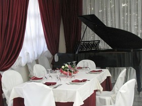 Green Park Hotel