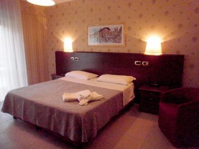Green Park Hotel