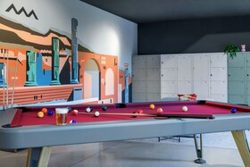 Moxy Pompeii