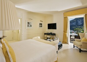 J.K. Place Capri