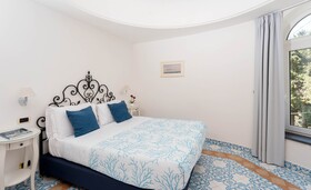 Oliveto Capri Apartments