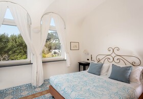 Oliveto Capri Apartments