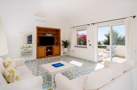 Oliveto Capri Apartments