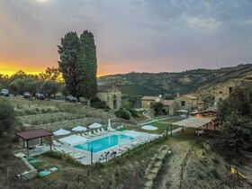 Le Querce Farmhouse