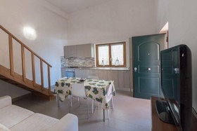 Residence Blue Pearl