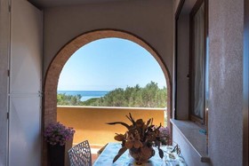 Residence Blue Pearl