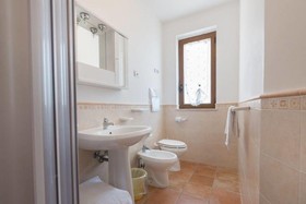 Residence Blue Pearl