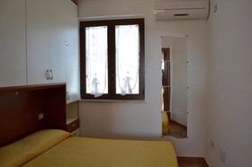 Residence Blue Pearl