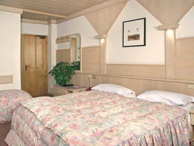 Hotel & Club Grohmann