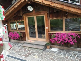 Appartamenti Chalet Orchidea