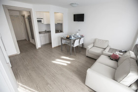 Aparhotel Des Alpes