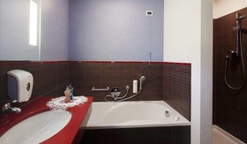 Hotel Mezdì