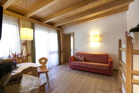 Hotel Mezdì