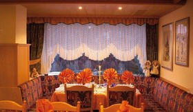 Hotel Mezdì