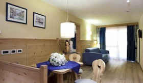 Hotel Mezdì