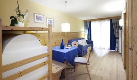 Hotel Mezdì