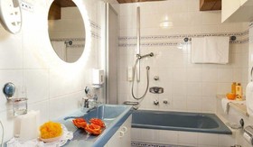 Hotel Mezdì