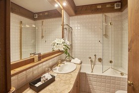 Hotel Bellevue Cortina
