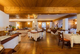 Hotel Bellevue Cortina