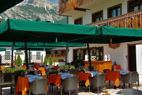 Hotel Bellevue Cortina