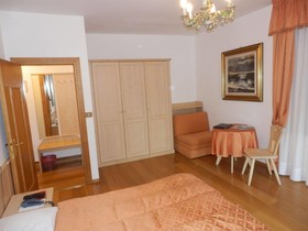 Hotel Montana
