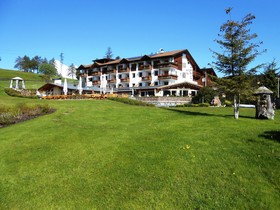 Hotel Pinei