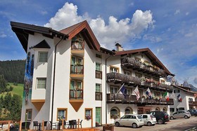 Hotel Fanes