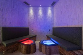 Dolomiten Wellness Residenz Mirabell