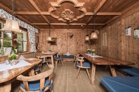 Dolomiten Wellness Residenz Mirabell
