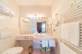 Hotel Kristall