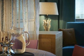 Residence Color Home Suite Apartments