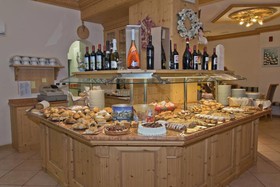Pineta Pastry Hotel