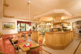 Pineta Pastry Hotel