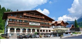 Charme Hotel Sayonara & Chalet Nature Suite