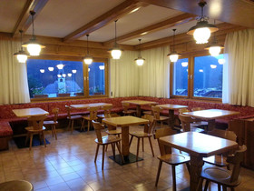 Hotel Oasi
