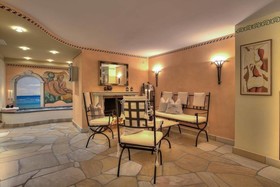 Hotel Laurin Small & Charming