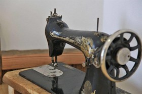 Ladin And El Tobià