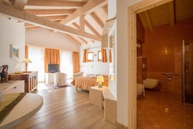 Castelir Suite