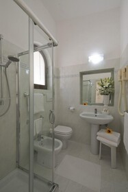 Cala di Mola Hotel